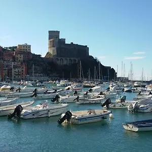 Casa A Nell'antico Borgo , Lerici Italia